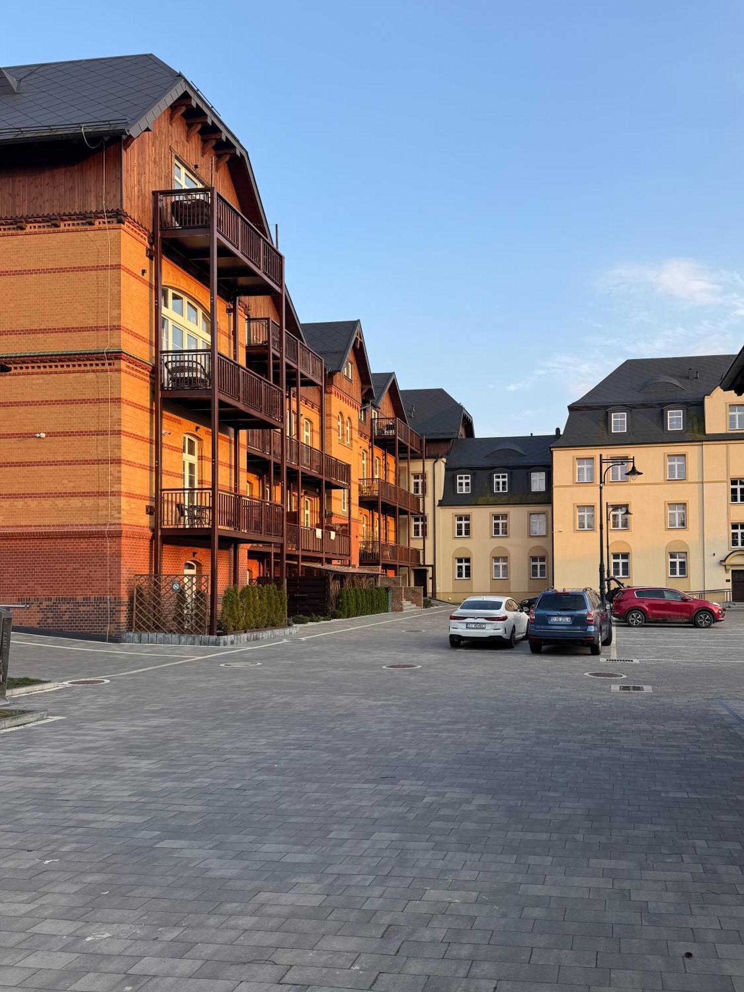 Apartamenty Lemon Pepper Jelenia Gora Exterior photo